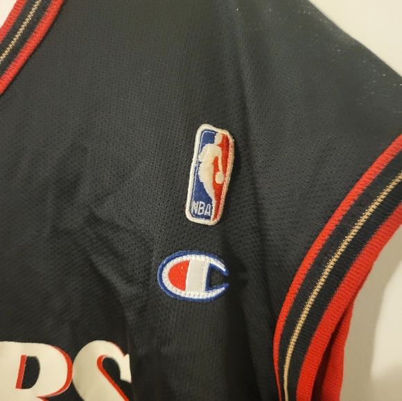 Vintage Allen Iverson jersey - Picture 2 of 5